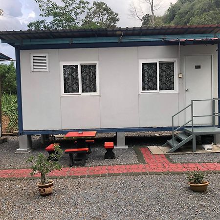 Guest House Gua Kelam Kaki Bukit Zewnętrze zdjęcie
