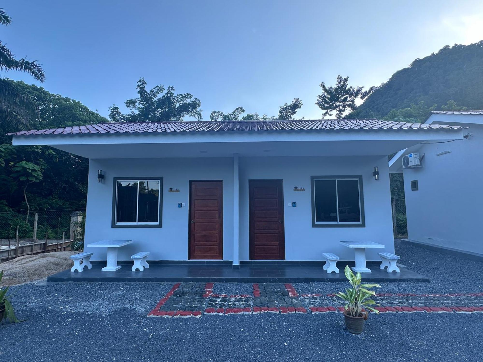 Guest House Gua Kelam Kaki Bukit Zewnętrze zdjęcie