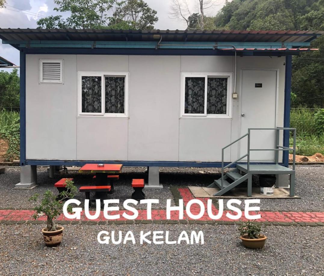 Guest House Gua Kelam Kaki Bukit Zewnętrze zdjęcie