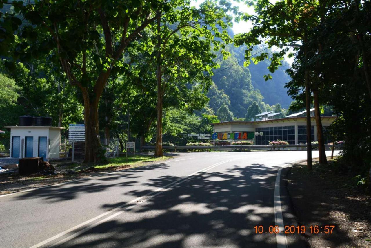 Guest House Gua Kelam Kaki Bukit Zewnętrze zdjęcie